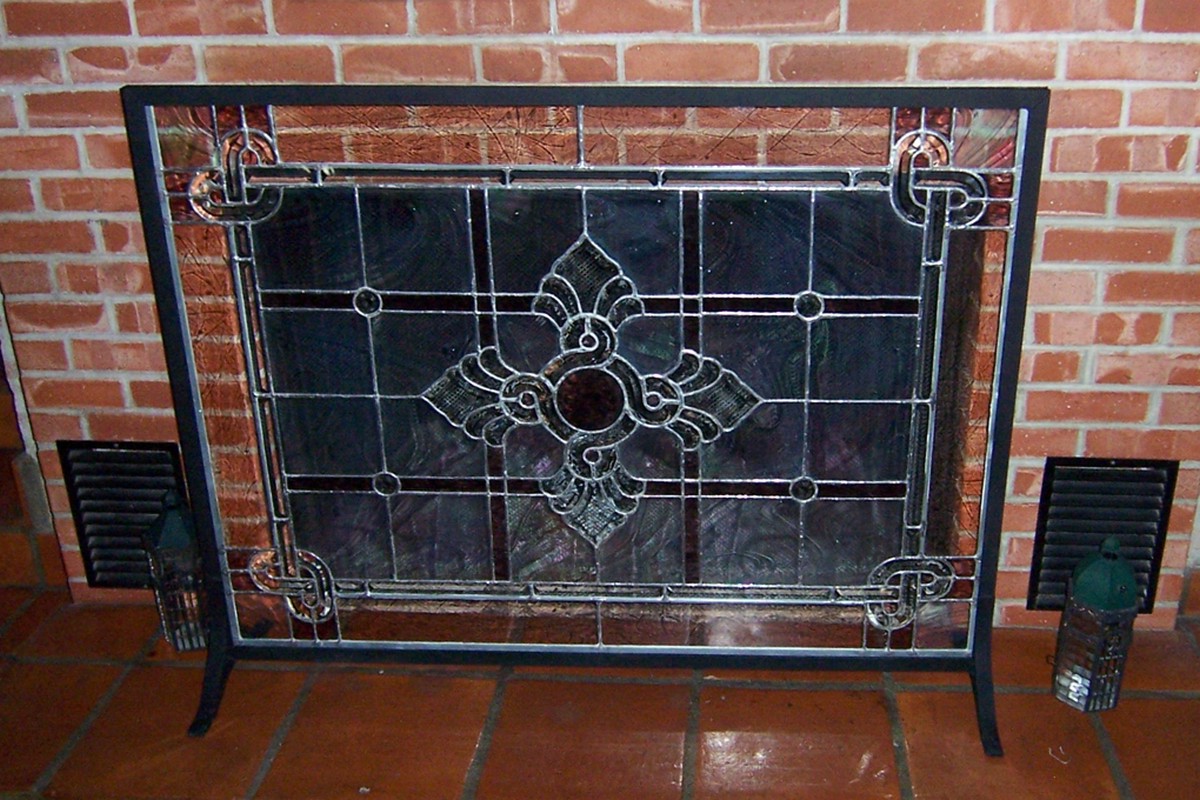 36 x 30 fireplace screen, standing fireplace screen, north american outdoors fireplace screen, cast iron enamled fireplace screen