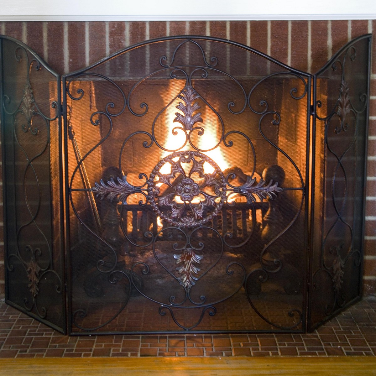 folding fireplace screen, wolf fireplace screen, fireplace screen custom, wrought iron fireplace screen